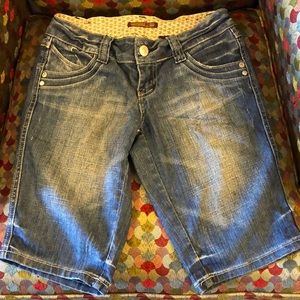 Zanadi Denim shorts 5 pockets triple stitched distressed shorts